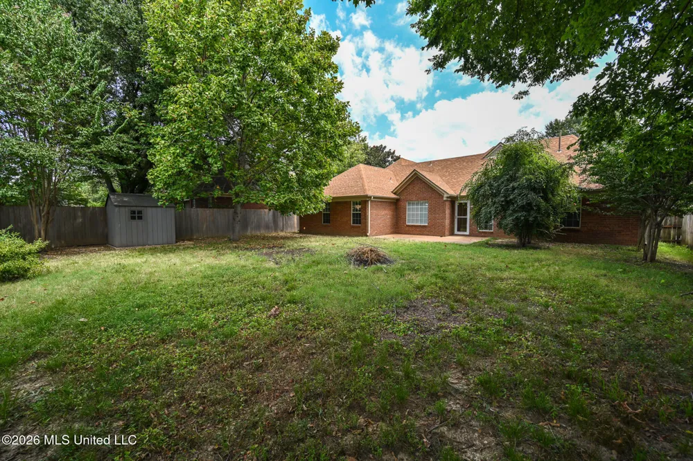 9051 Champlain Drive Olive Branch, MS 38654