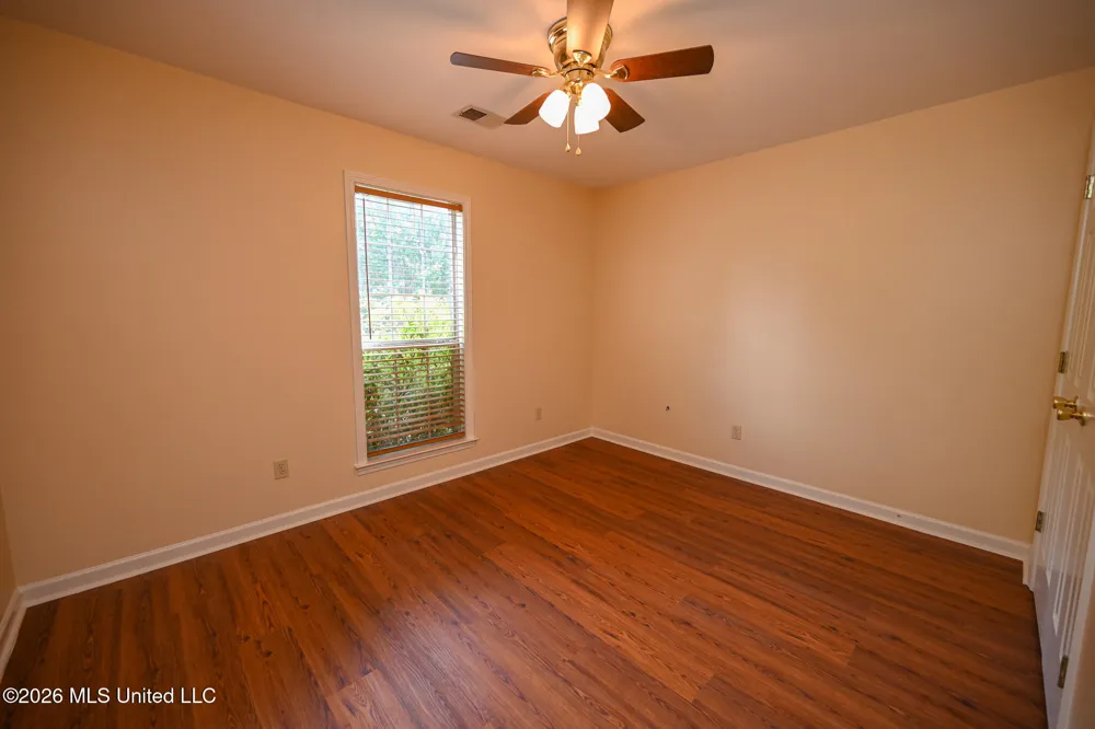 9051 Champlain Drive Olive Branch, MS 38654