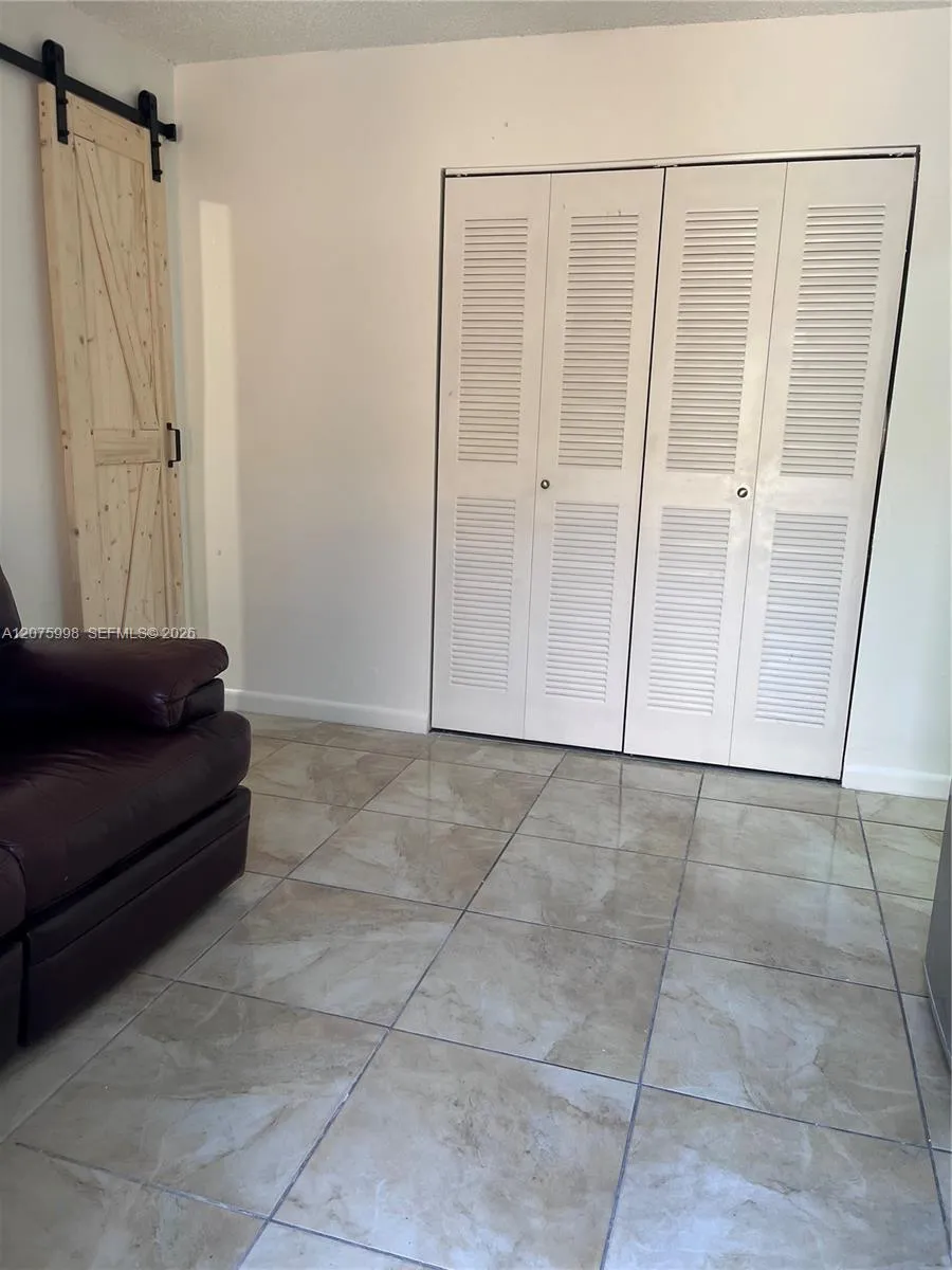 1115 SW 136th Pl #2 Miami, FL 33184