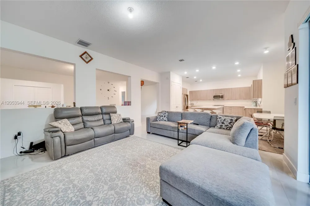 4416 SW 174th Ave Miramar, FL 33029