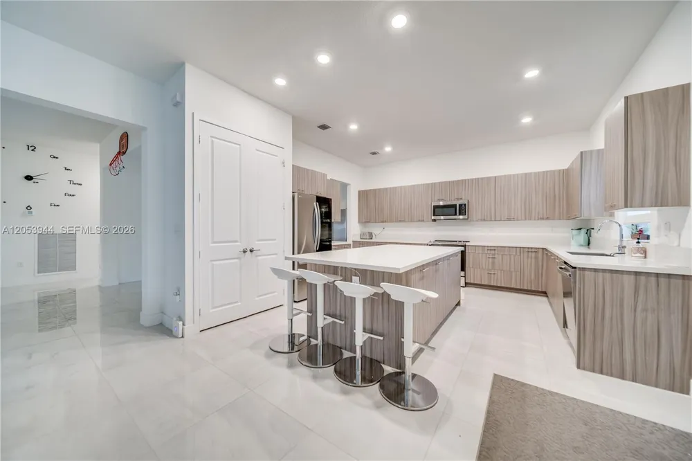 4416 SW 174th Ave Miramar, FL 33029