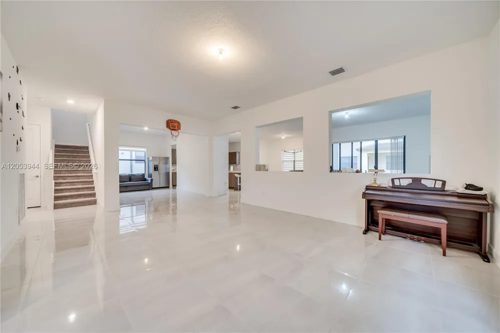 4416 SW 174th Ave Miramar, FL 33029