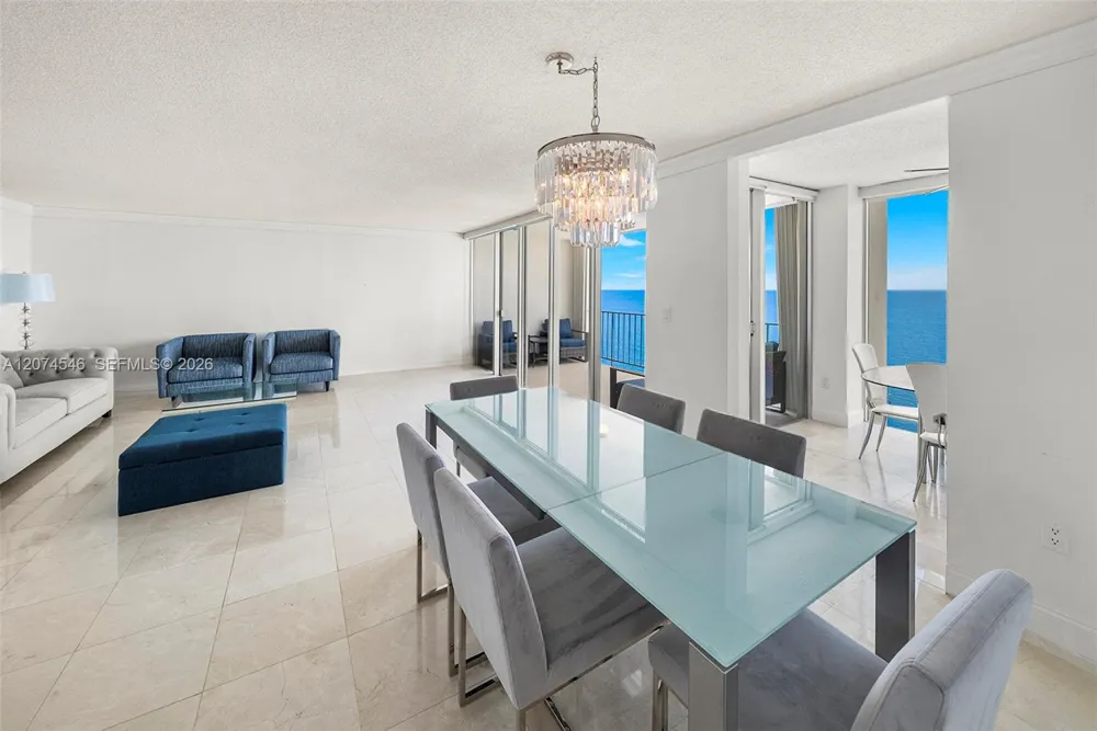 881 Ocean Dr #16F Key Biscayne, FL 33149