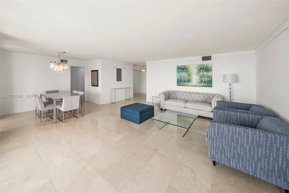 881 Ocean Dr #16F Key Biscayne, FL 33149