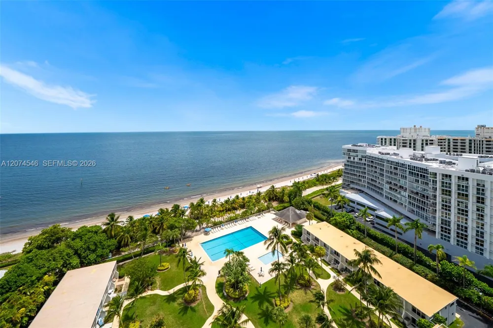 881 Ocean Dr #16F Key Biscayne, FL 33149