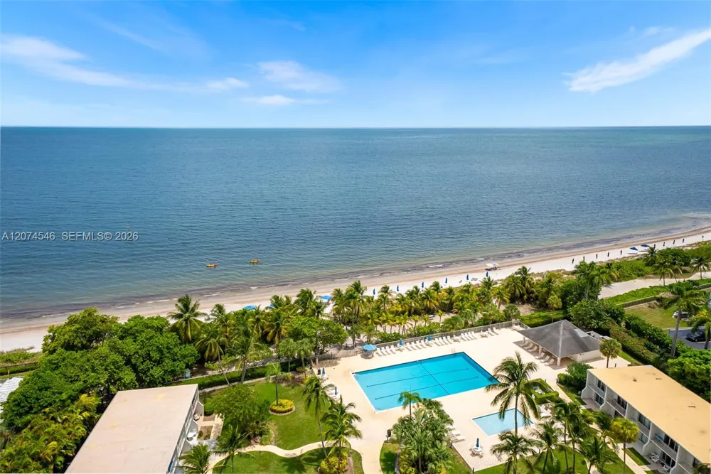 881 Ocean Dr #16F Key Biscayne, FL 33149