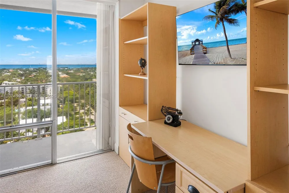 881 Ocean Dr #16F Key Biscayne, FL 33149