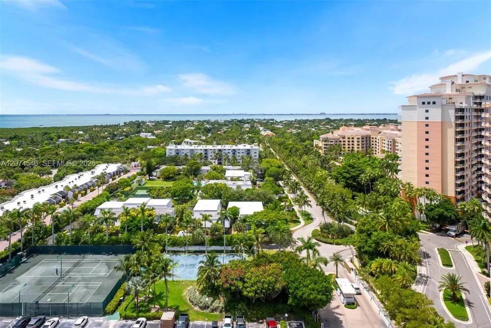 881 Ocean Dr #16F Key Biscayne, FL 33149