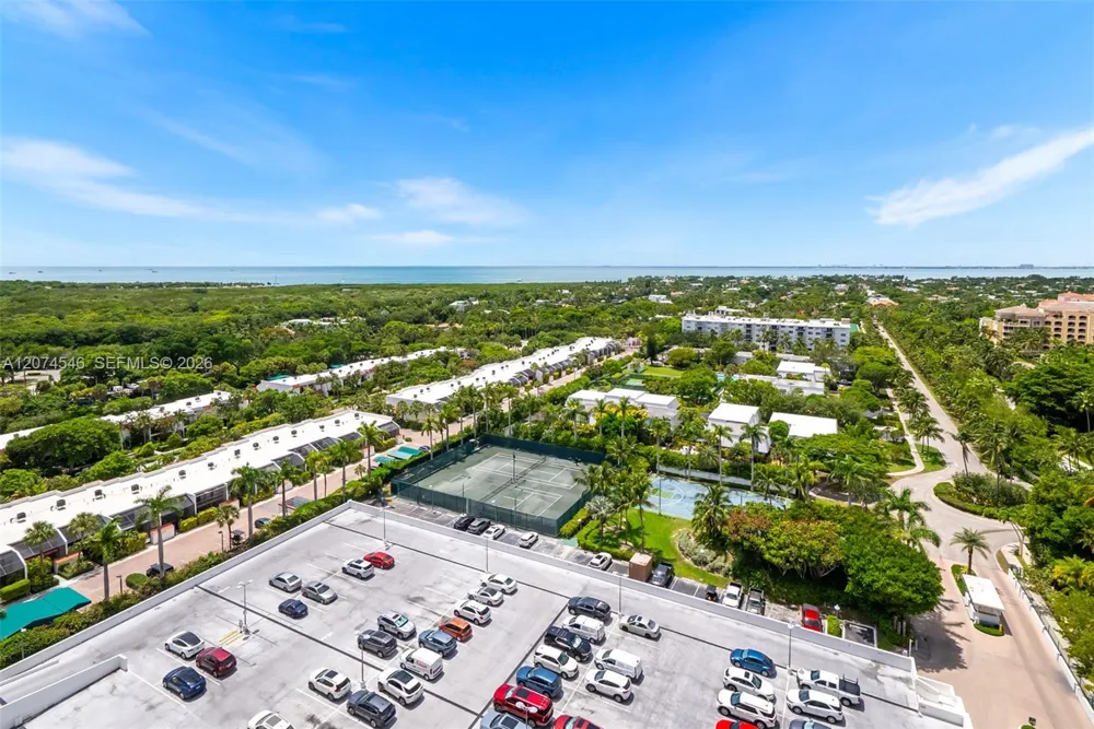 881 Ocean Dr #16F Key Biscayne, FL 33149