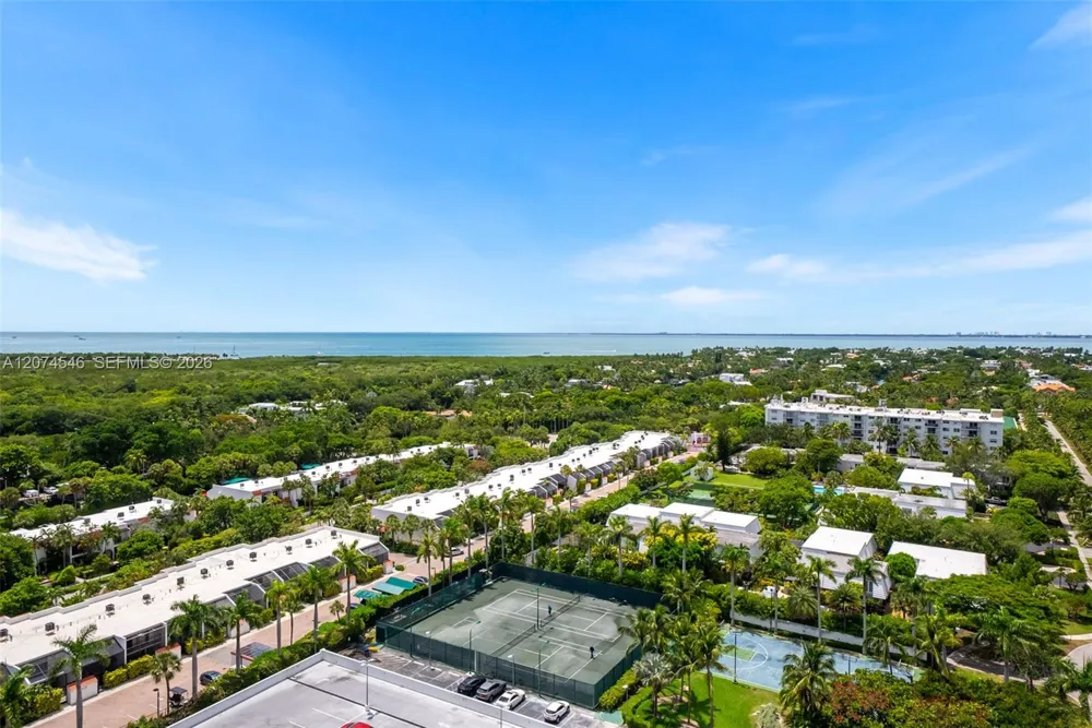 881 Ocean Dr #16F Key Biscayne, FL 33149