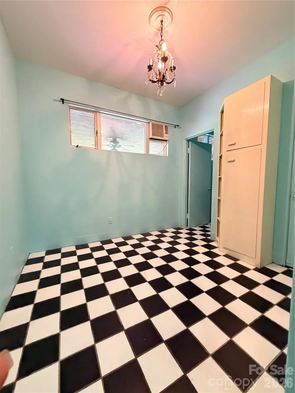 800 W 7th Street Newton, NC 28658
