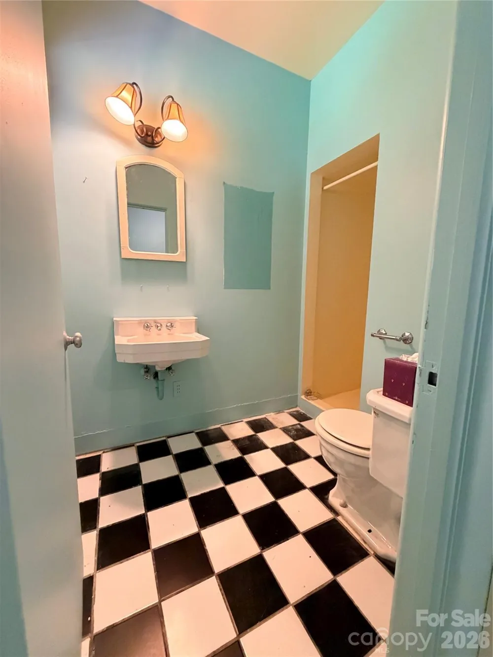 800 W 7th Street Newton, NC 28658