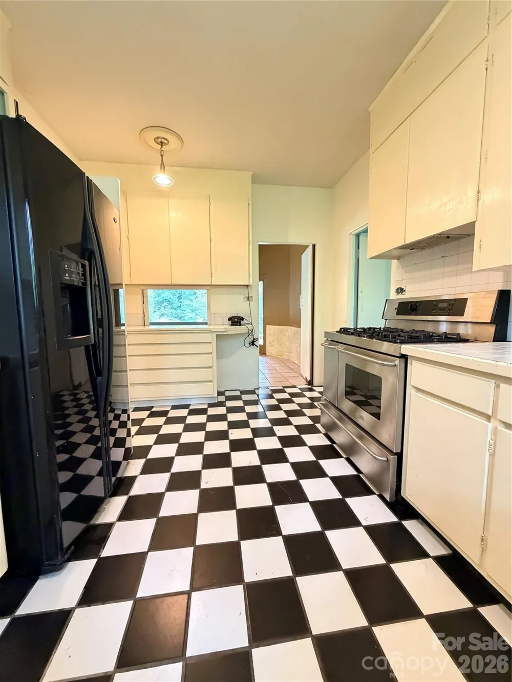 800 W 7th Street Newton, NC 28658