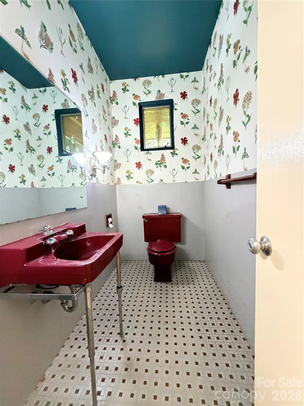 800 W 7th Street Newton, NC 28658