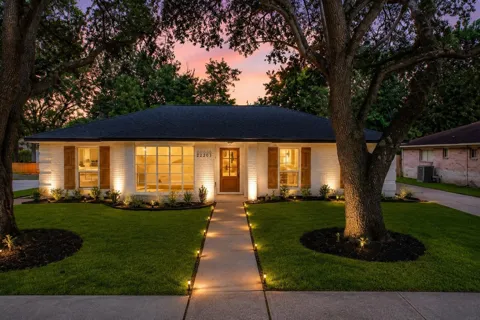 22203 Hockaday Drive