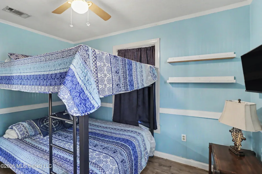 1915 9th Street Pascagoula, MS 39567