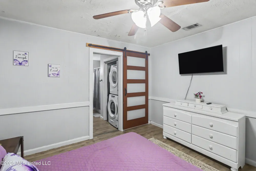 1915 9th Street Pascagoula, MS 39567