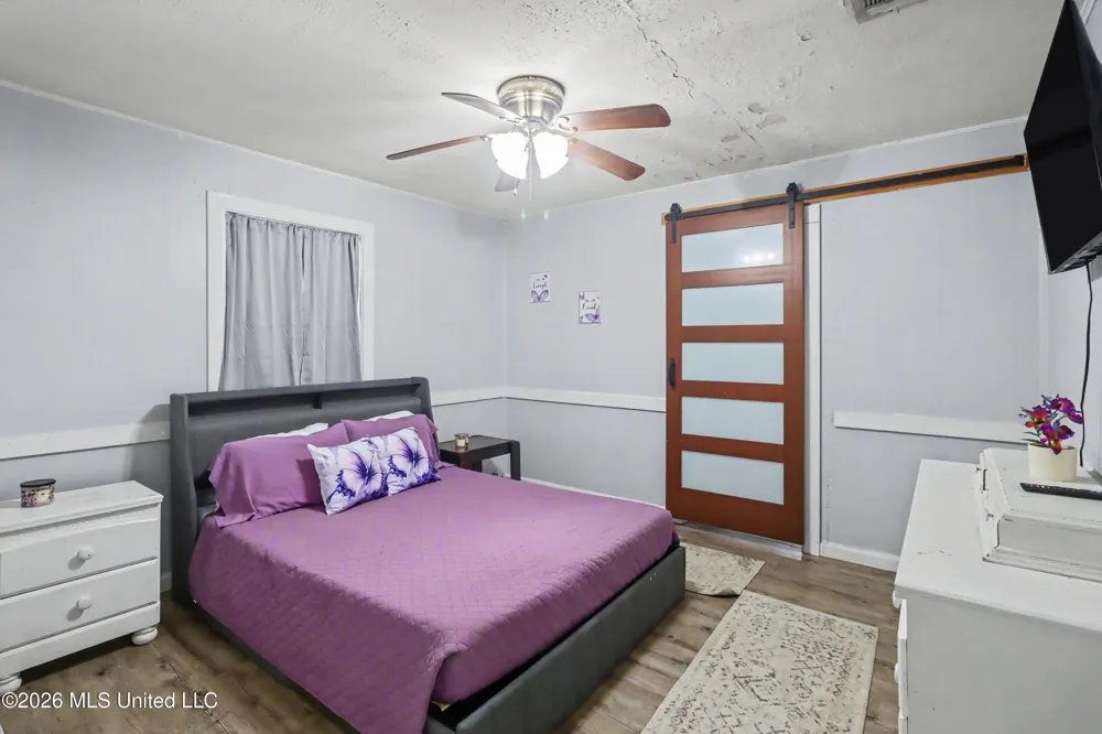 1915 9th Street Pascagoula, MS 39567