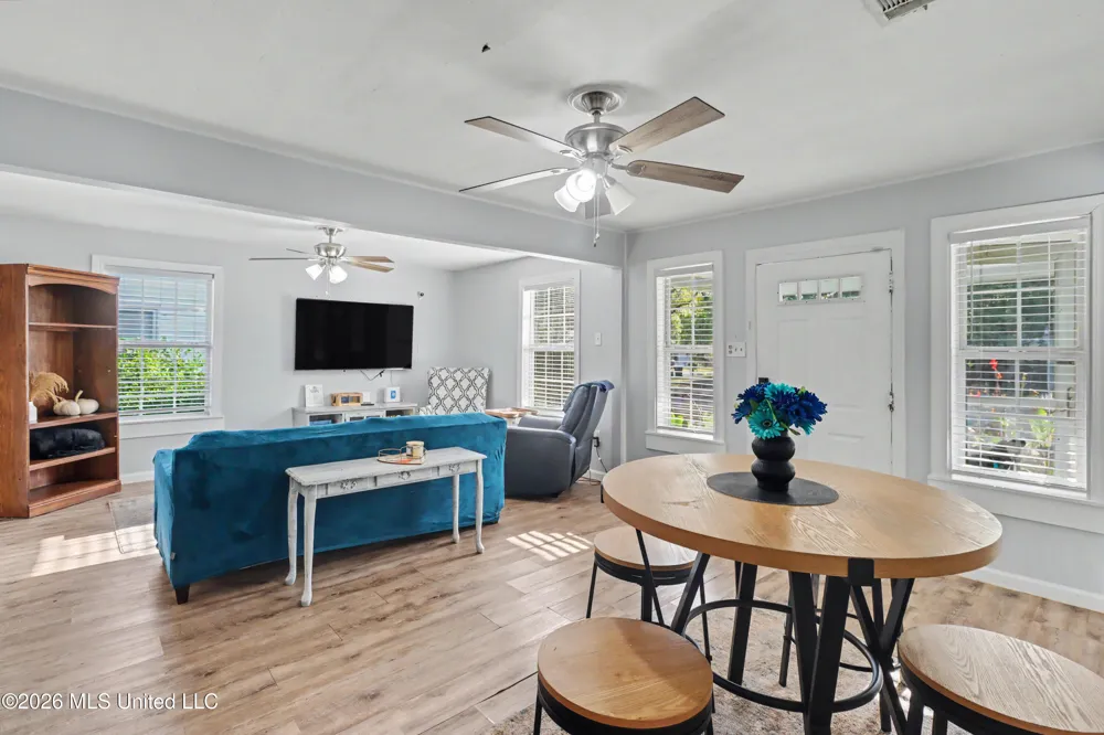 1915 9th Street Pascagoula, MS 39567