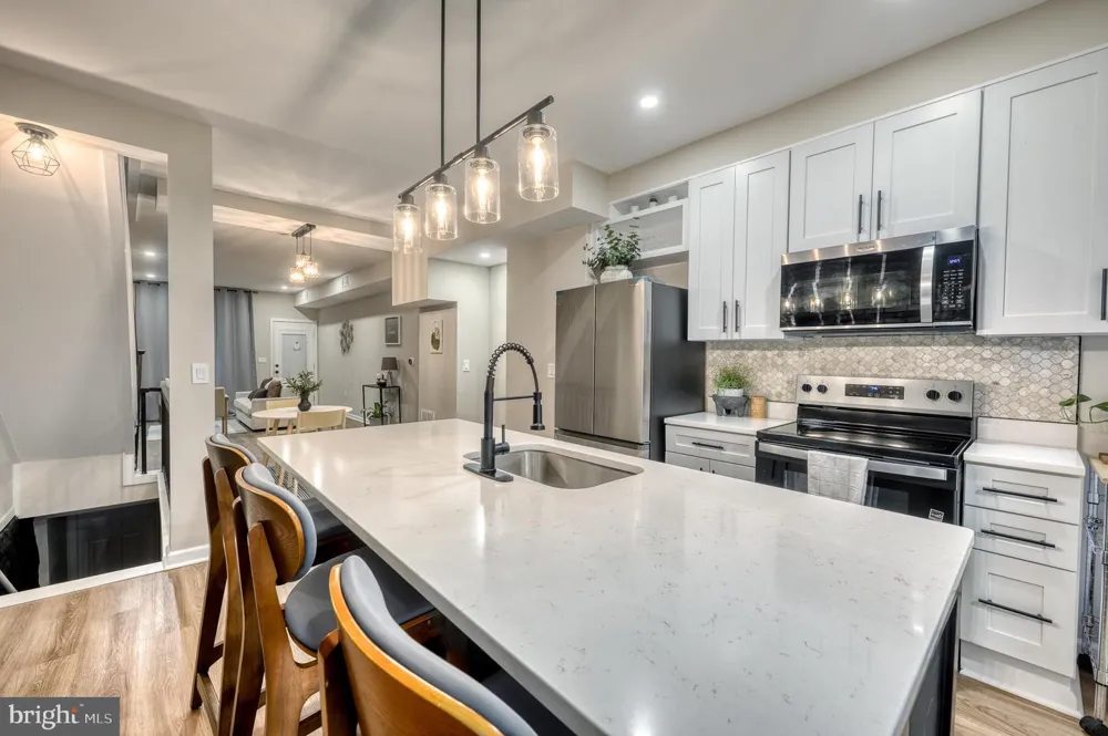 972 FRANKLINTOWN ROAD Baltimore, MD 21216