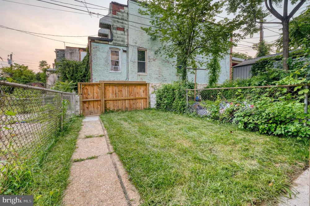 972 FRANKLINTOWN ROAD Baltimore, MD 21216