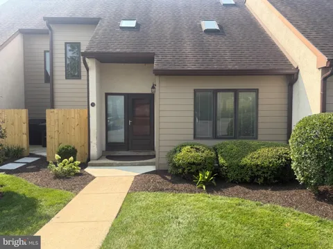 30 HAWK VALLEY LANE