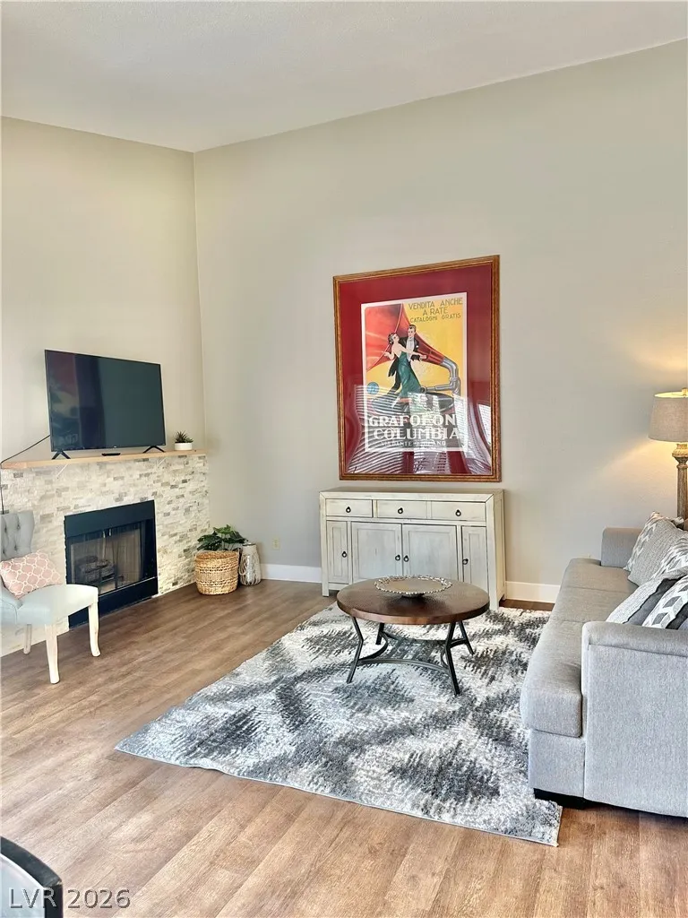 2716 LODESTONE DRIVE Las Vegas, NV 89117