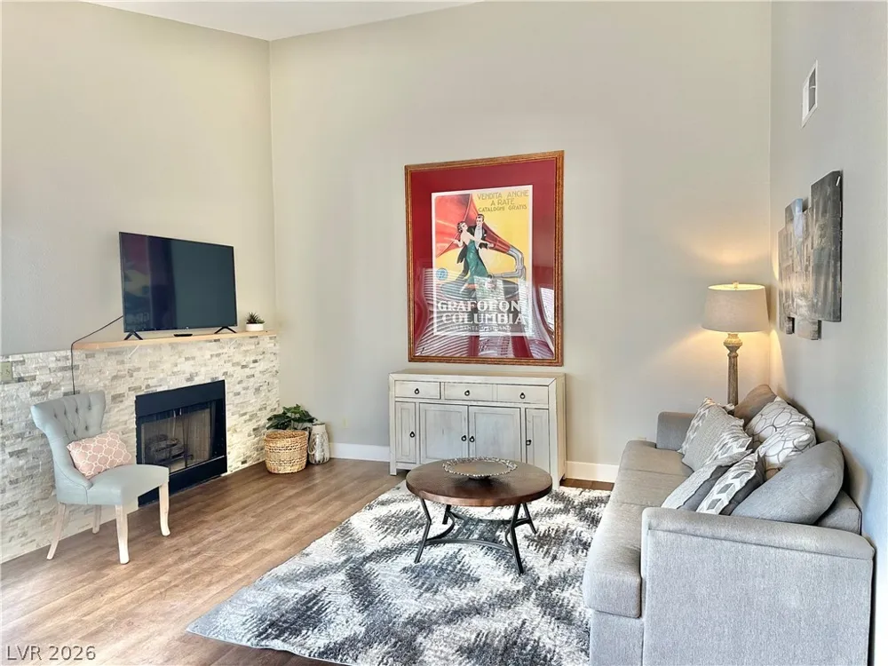 2716 LODESTONE DRIVE Las Vegas, NV 89117