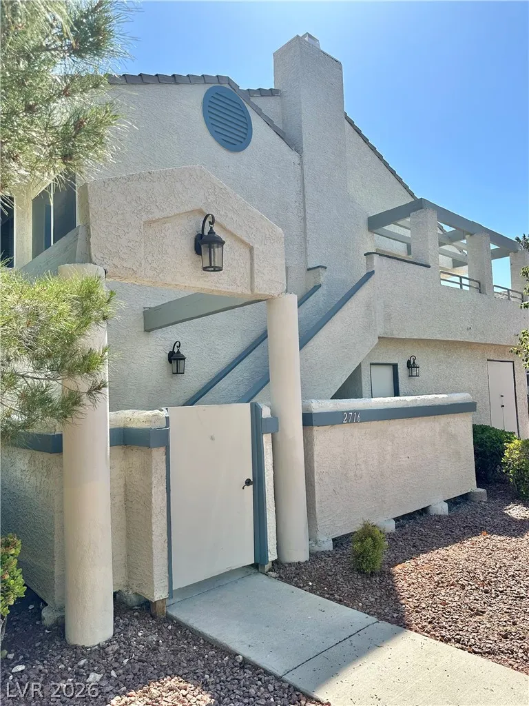2716 LODESTONE DRIVE Las Vegas, NV 89117