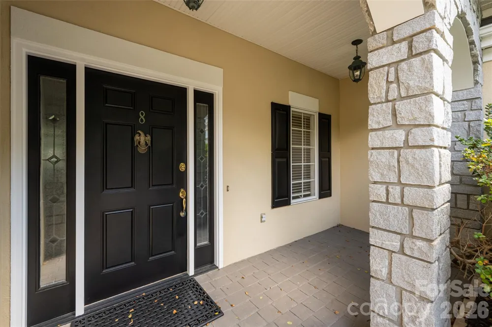 8 Clovelly Way Asheville, NC 28803