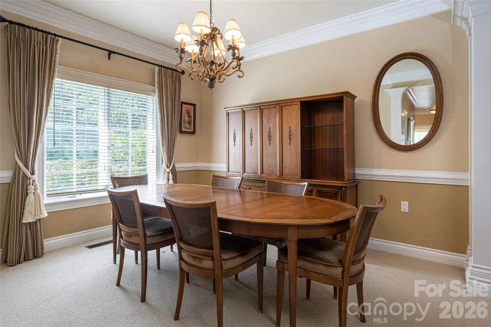 8 Clovelly Way Asheville, NC 28803