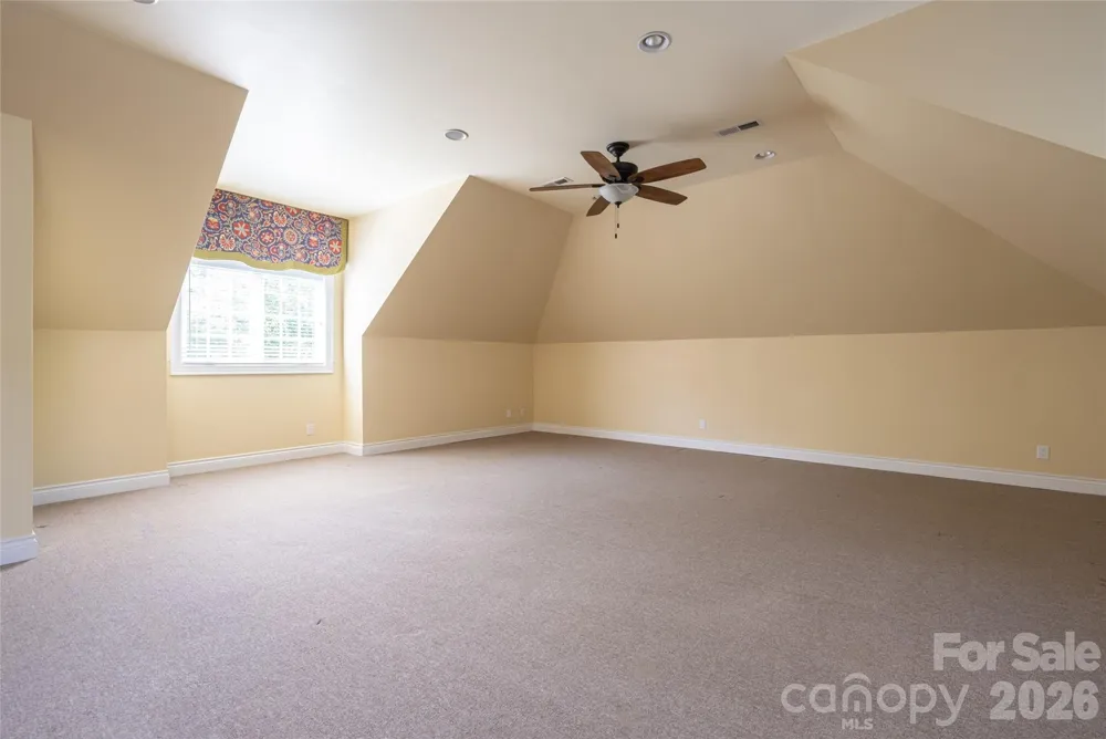 8 Clovelly Way Asheville, NC 28803