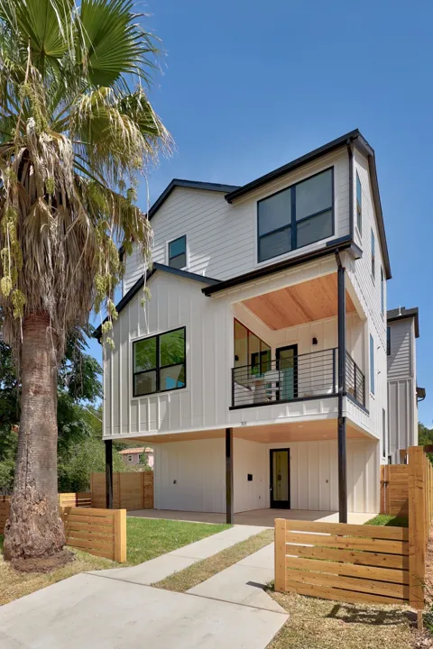301 Pleasant Valley Road #1