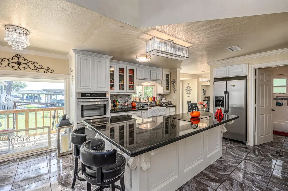 1570 Yaupon Cove Drive Onalaska, TX 77360
