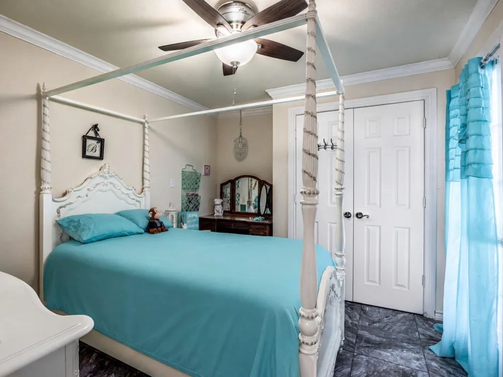 1570 Yaupon Cove Drive Onalaska, TX 77360