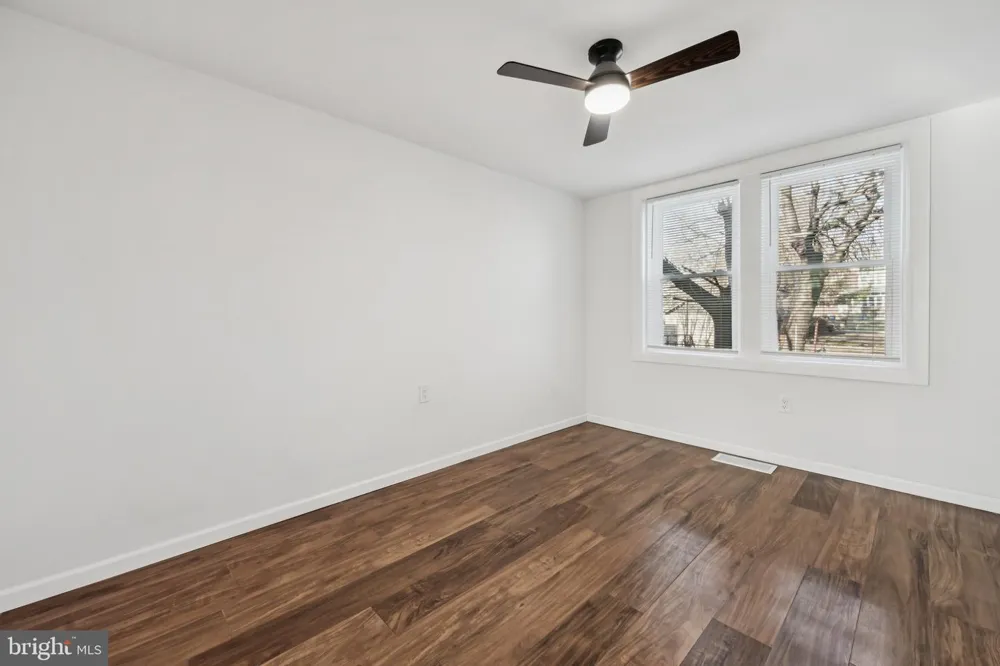 2940 CONSTITUTION ROAD Camden, NJ 08104