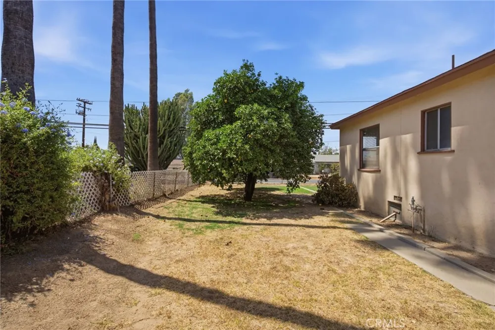 12251 Michigan Grand Terrace, CA 92313