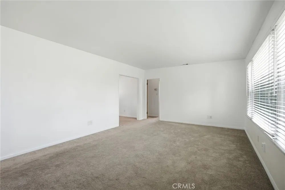 12251 Michigan Grand Terrace, CA 92313