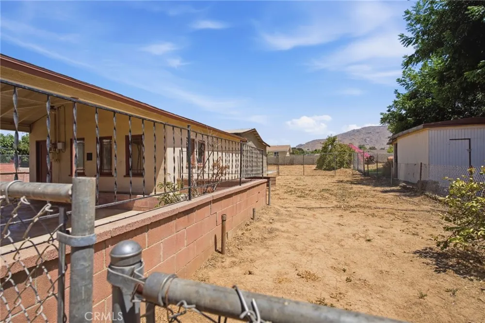 12251 Michigan Grand Terrace, CA 92313