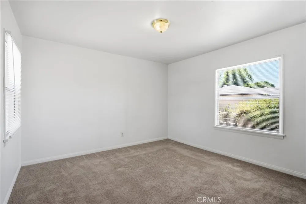 12251 Michigan Grand Terrace, CA 92313