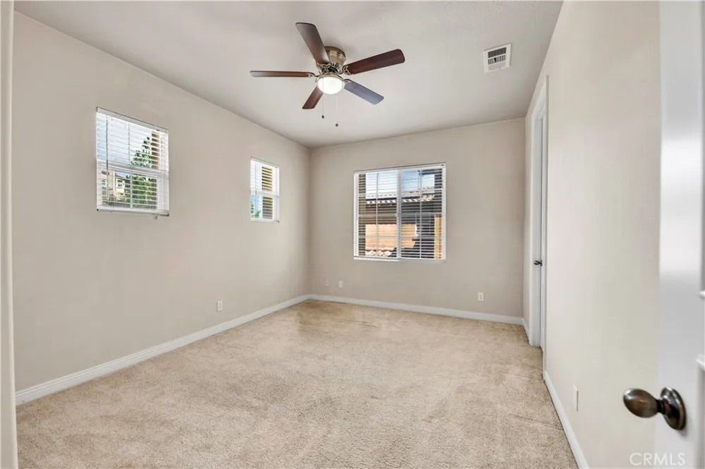 19 Plaza Lucerna Lake Elsinore, CA 92532