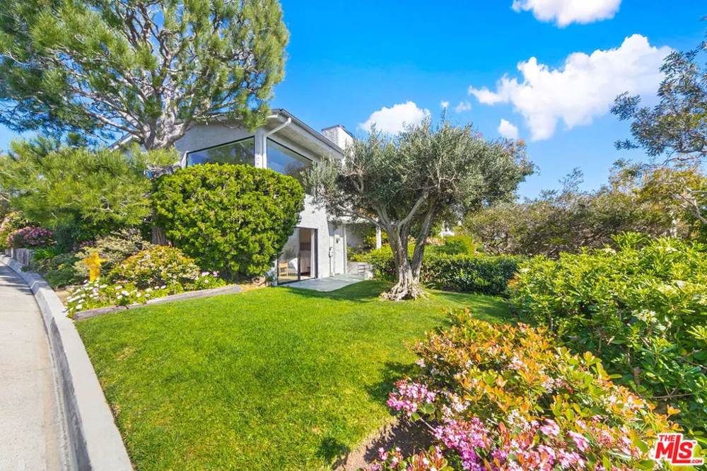 6801 Seawatch Lane Malibu, CA 90265