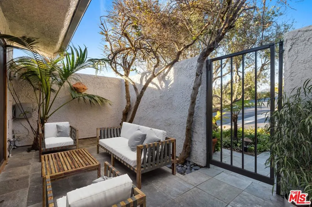 6801 Seawatch Lane Malibu, CA 90265