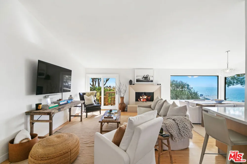 6801 Seawatch Lane Malibu, CA 90265