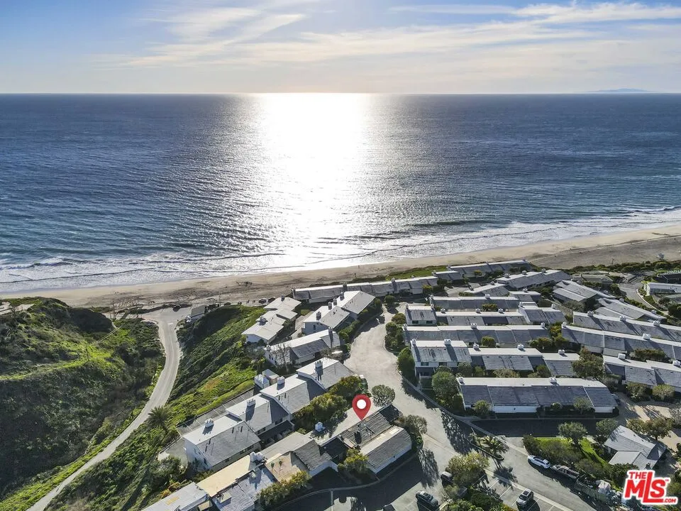 6801 Seawatch Lane Malibu, CA 90265