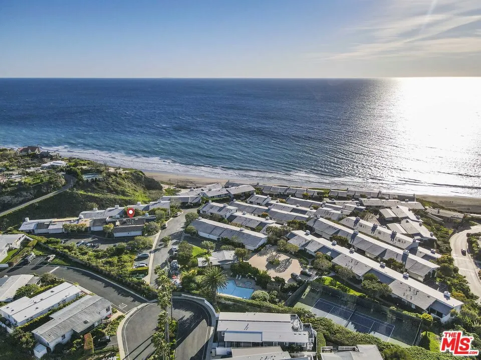 6801 Seawatch Lane Malibu, CA 90265