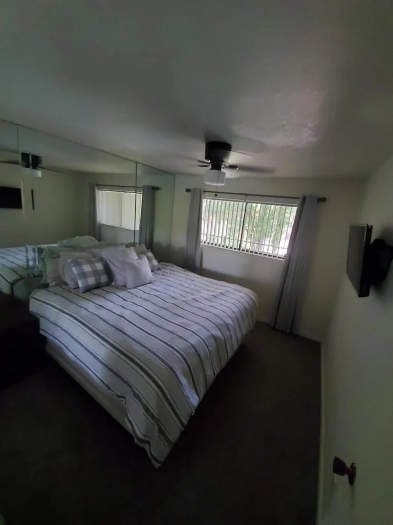 2810 Arcadia Court #214 Palm Springs, CA 92262