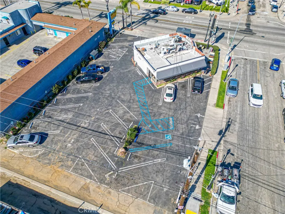 201 W W Whittier Montebello, CA 90640