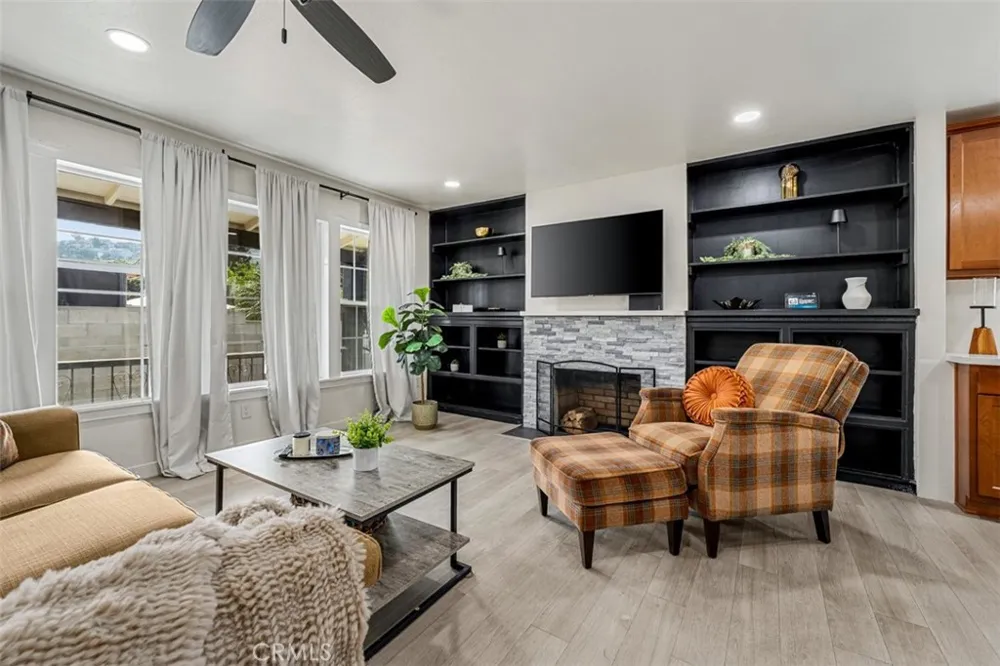 4327 E Philo Orange, CA 92869