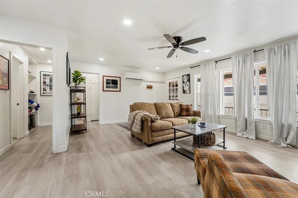 4327 E Philo Orange, CA 92869